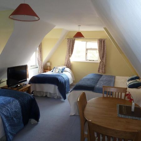 The Willows Guest House Takeley Exterior photo