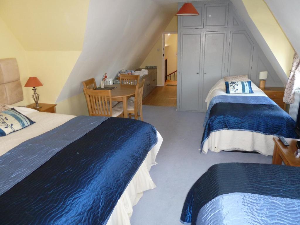 The Willows Guest House Takeley Room photo